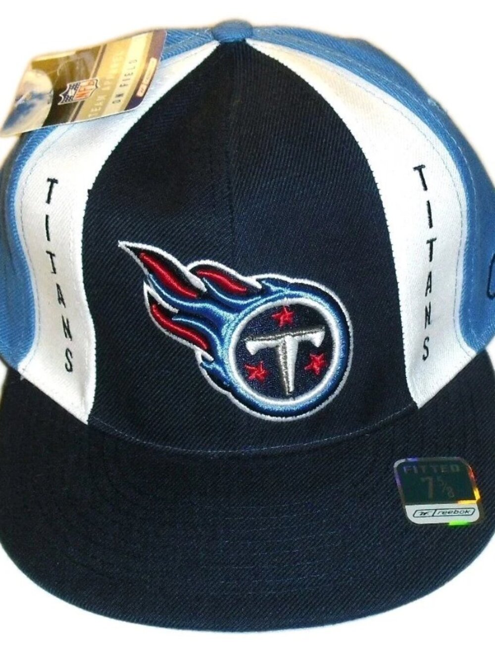 Tennessee Titans Mens Vintage Fitted hat cap Sz. 7 5/8 Reebok New Tags Nfl